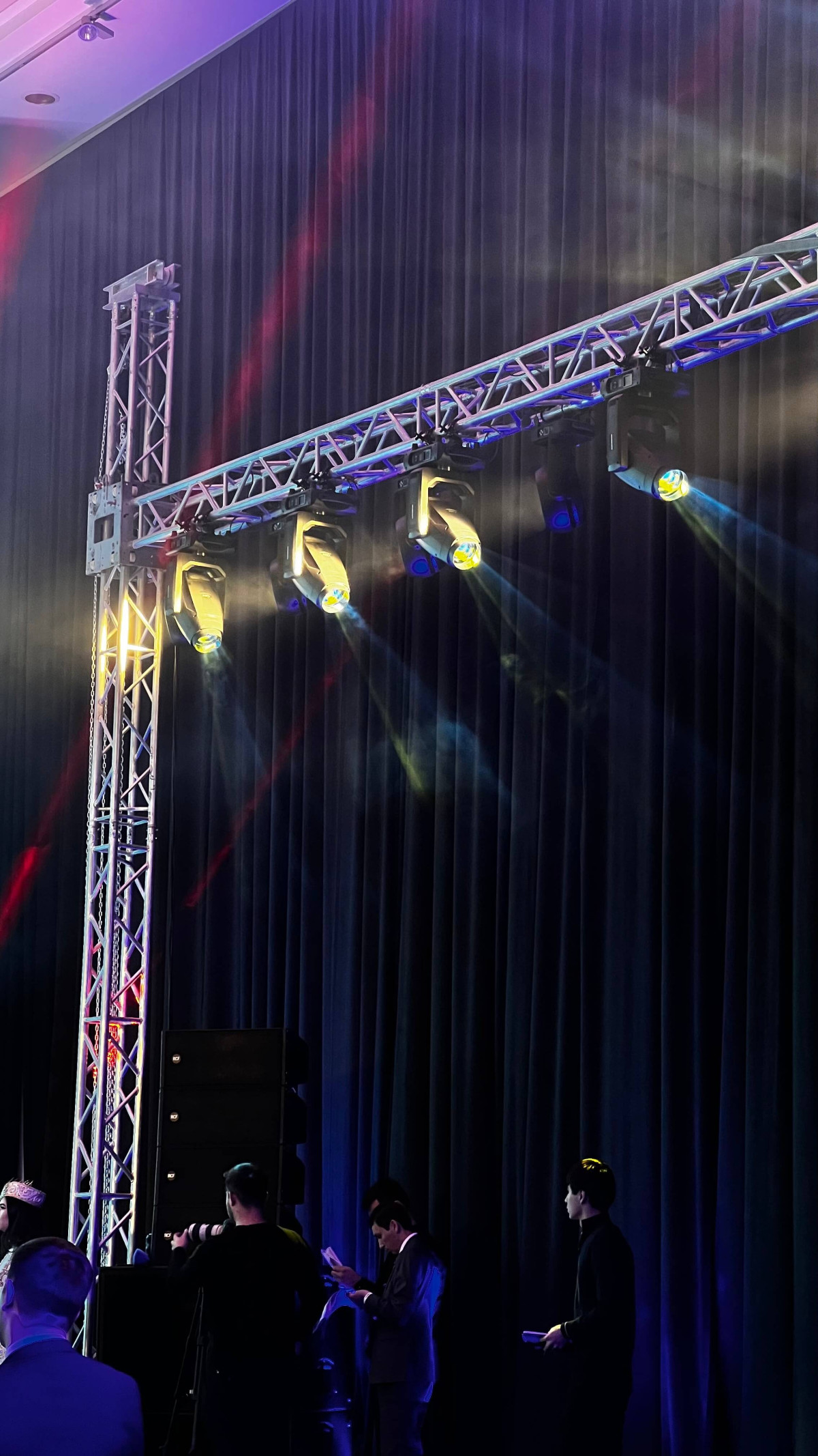 O'zbekiston, 100000, <a class='addr_link' target='_blank' href='/uz/viloyat/toshkent-viloyati'>Toshkent viloyati</a>, <a class='addr_link' target='_blank' href='/uz/shahar/toshkent' >Toshkent</a>, <a class='addr_link' target='_blank' href='/uz/tuman/yakkasaroy/toshkent'>Yakkasaroy tumani</a>, <a class='addr_link' target='_blank' href='/uz/kocha/kochasi-shota-rustaveli/toshkent'>ko'chasi SHOTA RUSTAVELI</a>, 82-2